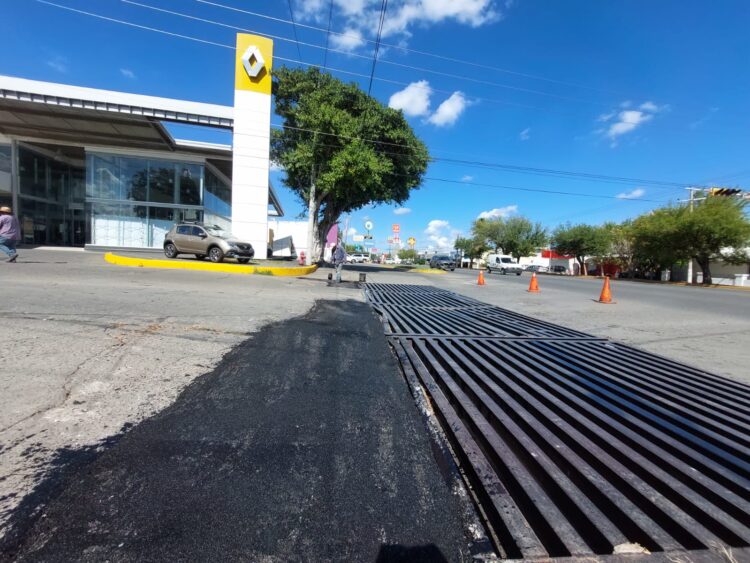 Repara Obras Públicas vialidades en colonias