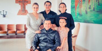 (Video) Llaman Lucy y Lalo a trabajar por el bienestar de la familia
