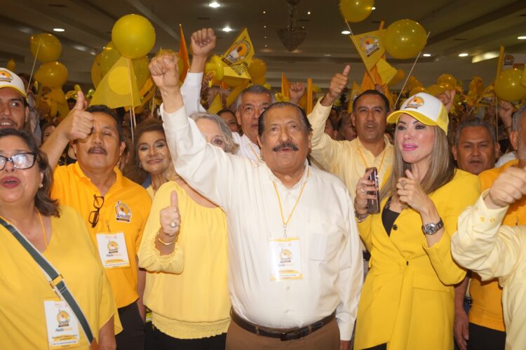 Asume Arnulfo Rodríguez liderazgo del SNTE en Tamaulipas