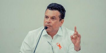 Descarta Gattás imponer cobro a transportistas foráneos