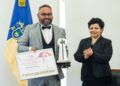 En Jalisco, entregan reconocimiento al artista Enrique Chiu