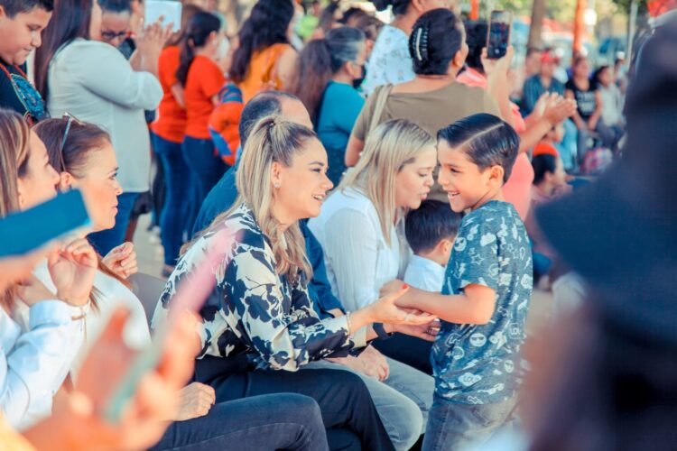 DIF Victoria celebra la navidad con niñas y niños de centros asistenciales