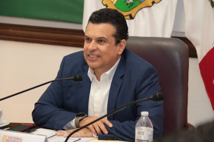 Preside Lalo Gattás sesión de la Mesa de Seguridad