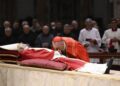 Católicos despiden a Benedicto XVI en el Vaticano