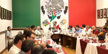 Alienta interés de la sociedad por reforzar Mesa de Seguridad: Gattás