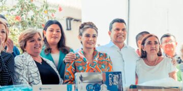 Inaugura DIF Victoria Lazos de Esperanza