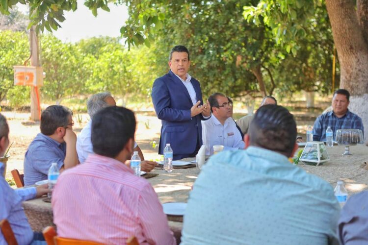 Somos el contacto más cercano con la gente: Eduardo Gattás