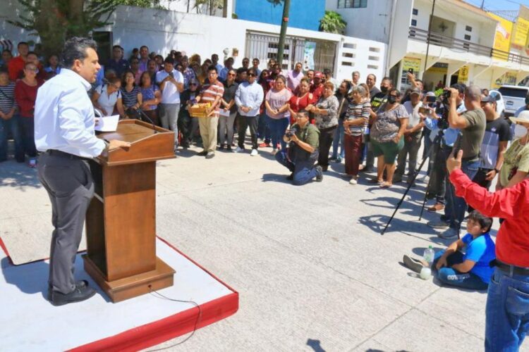 Municipio sigue entregando a victorenses calles con concreto hidráulico
