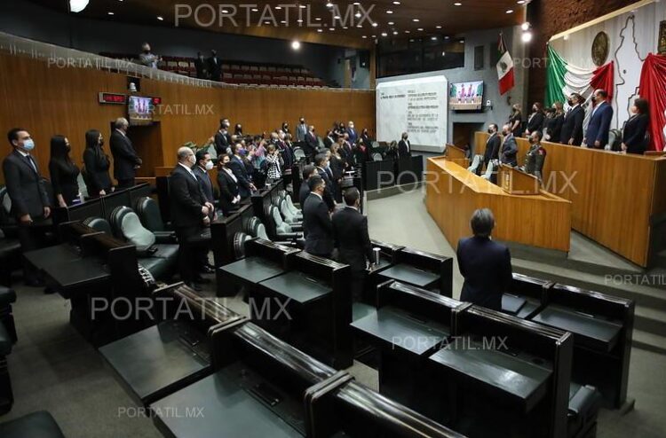 Pretende Congreso de Nuevo León reducir brecha salarial entre hombres y mujeres