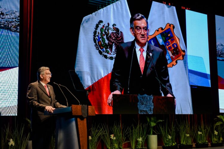 Presenta Américo Plan Estatal de Desarrollo humanista, que sirve al pueblo y combate la corrupción