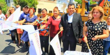 Activa alcalde más obras de rehabilitación de asfalto