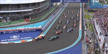 Gana Verstappen el Gran Premio de Miami, Checo queda segundo