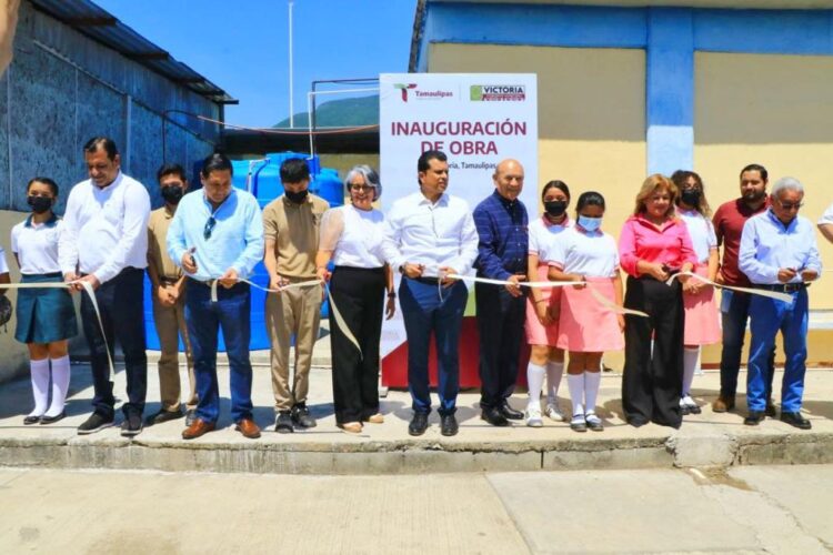 Invierte y trabaja Municipio en rehabilitación de red de agua