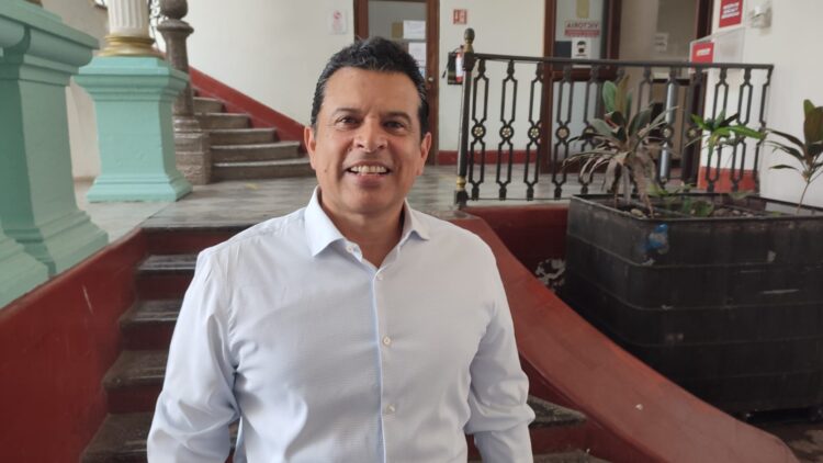 Hombre de poca fe quién no cree en la oración: Lalo Gattás