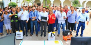Equipa alcalde áreas de la administración municipal