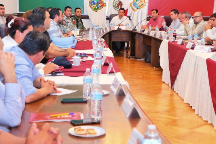 Acuerdan en Mesa de Seguridad integrar Comités de PC Escolar
