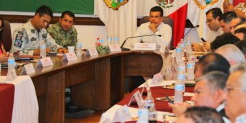 Atiende Alcalde denuncias ciudadanas en Mesa de Seguridad