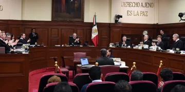 Ministros de la Suprema Corte invalidan Plan B