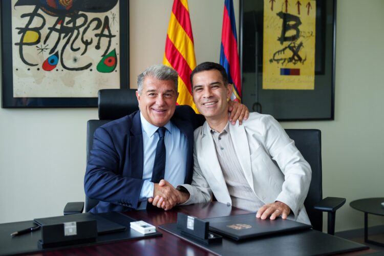 Rafa Márquez fue ratificado por el Barcelona