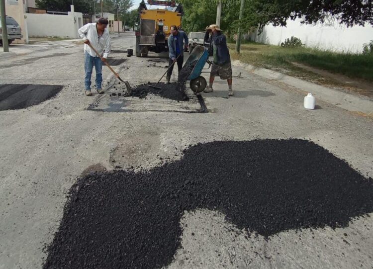 Amplia Municipio programa de bacheo a fines de semana
