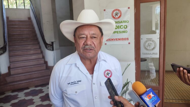 Truenan campesinos de Tamaulipas por abandono de AMLO