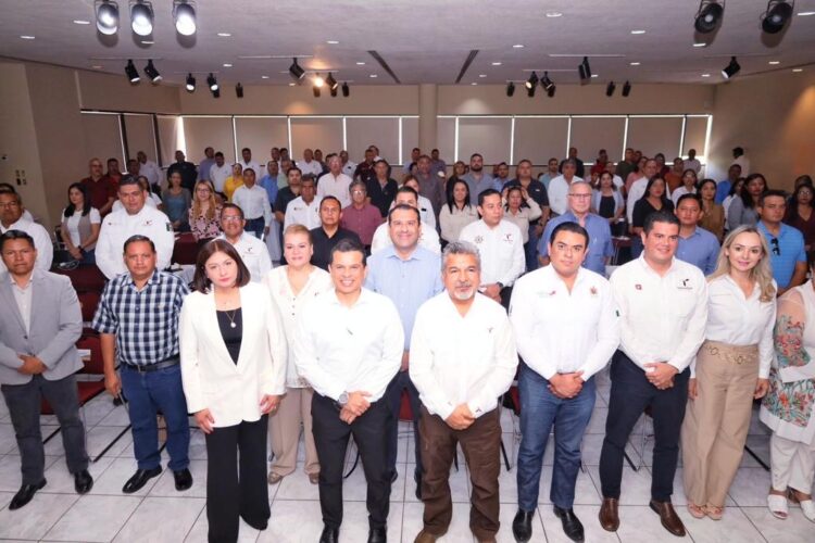 Inaugura alcalde curso de capacitación del nuevo modelo de justicia cívica