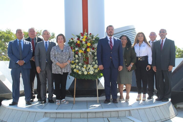 La UAT cumple 73 años educando