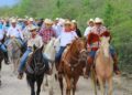 Festejan 273 aniversario de Victoria a caballo