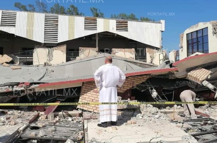 Se derrumba iglesia en Tamaulipas durante una misa de bautizo