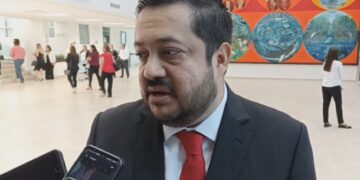 Pide Morena a «adelantados» ir a territorio y esperar las encuestas