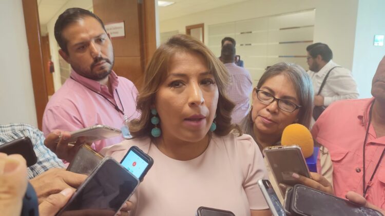 Asegura diputada que le ofrecieron dinero para regresar al PAN de Tamaulipas