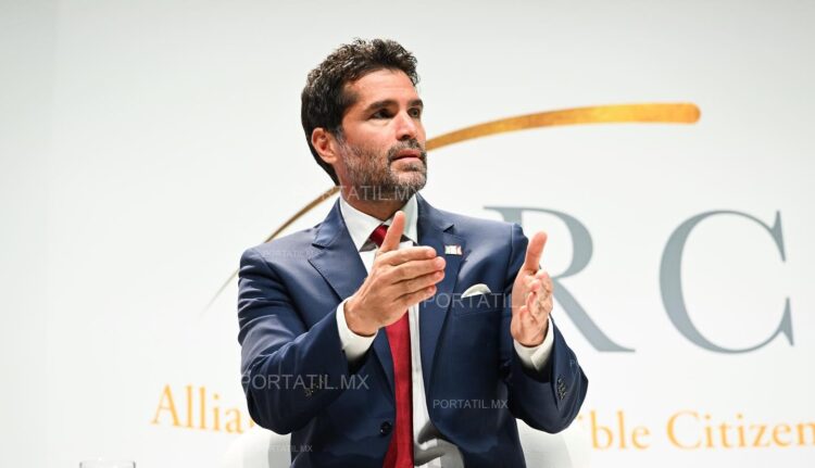 El tamaulipeco Eduardo Verástegui estrena docuserie y va por 1 millón de firmas para ser independiente