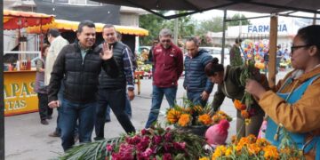 Recorre y supervisa alcalde panteones de Victoria