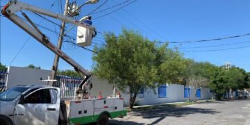 Victoria quedará iluminada al 100 por ciento en este año, afirma Lalo Gattás