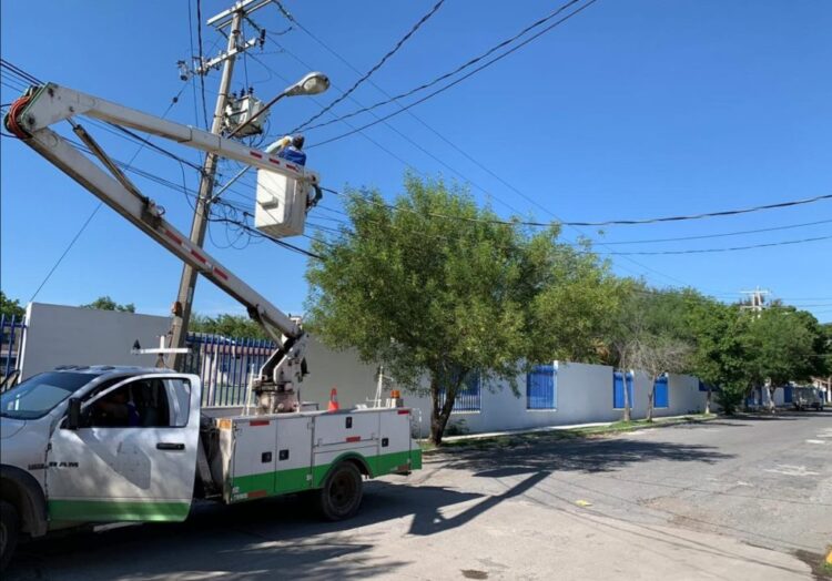 Victoria quedará iluminada al 100 por ciento en este año, afirma Lalo Gattás