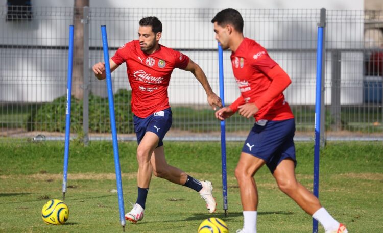 Chivas de Guadalajara recibe el sábado al Santos en el Akron