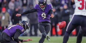 Los Cuervos de Baltimore eliminan a los Ranger de Texas 