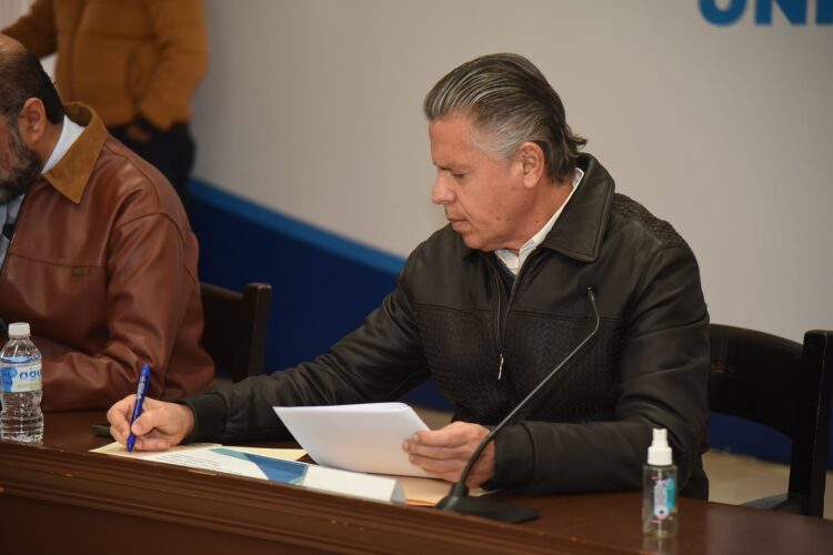 Va Jesús Nader, alcalde de Tampico, por una diputación federal