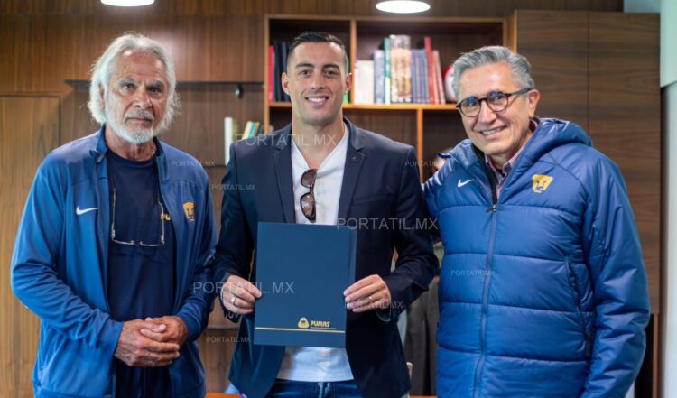 Presenta Pumas a Funes Mori como su nuevo delantero