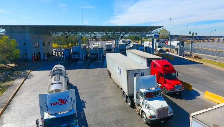 Cierre de Puente internacional en Nuevo Laredo dejó 660 Mdd de pérdidas