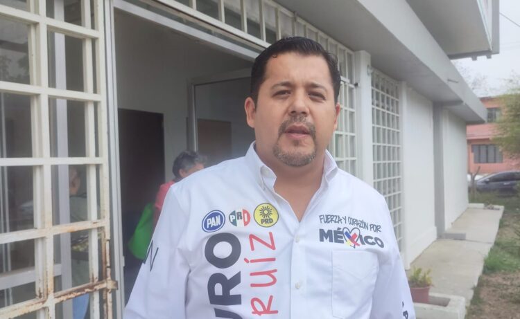 Descarta Arturo Núñez que Eugenio Hernández sea un fuerte rival para el PRI