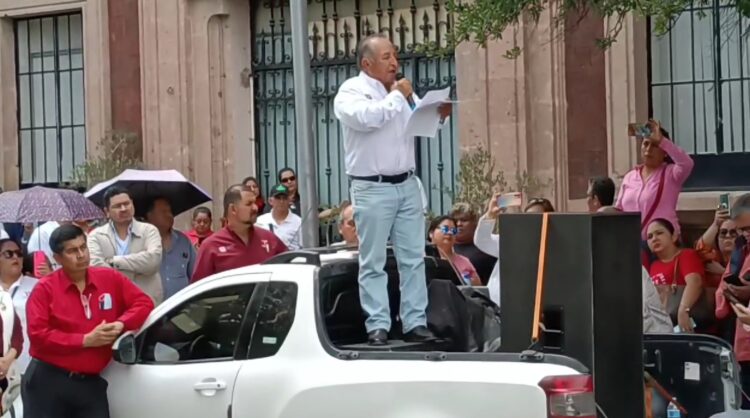 Protestan contra el secretario de Salud de Tamaulipas