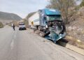 Choque de tráilers en la carretera Rumbo Nuevo