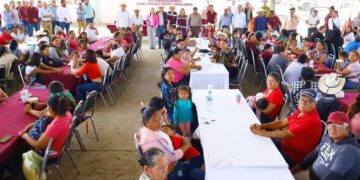 Asiste Lalo Gattás al 99 aniversario del Ejido Congregación Caballeros