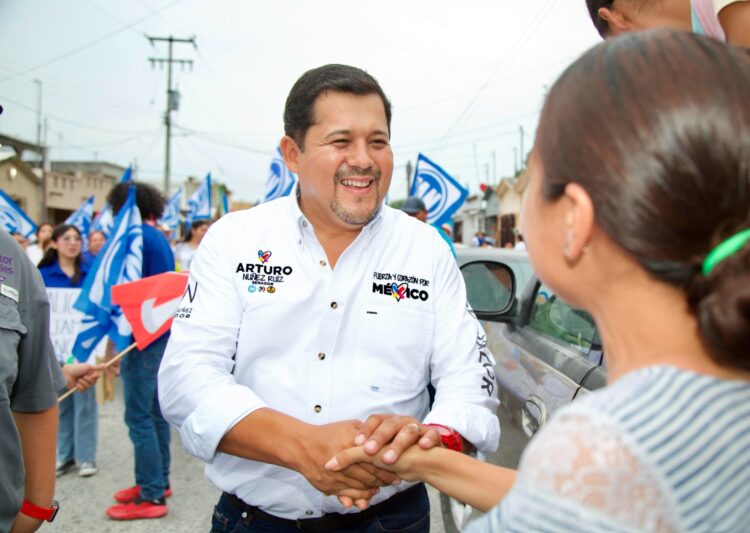 Desde el Senado seré el aliado que impulse el progreso de la frontera chica, afirmó Arturo Núñez Ruiz