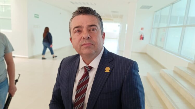 Falso que sea responsable de violencia política: Eliphalet Gómez