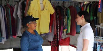 Comerciantes van con Mayra Benavides