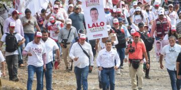 Promete Gattás trabajar para dar certeza jurídica a dueños de predios irregulares