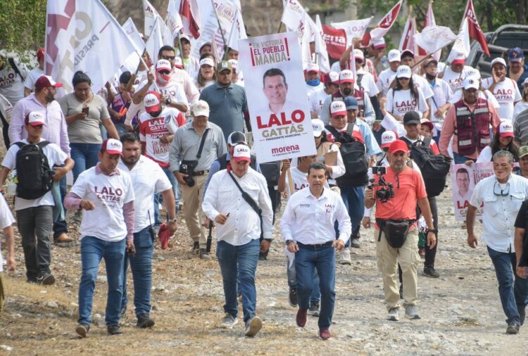 Promete Gattás trabajar para dar certeza jurídica a dueños de predios irregulares