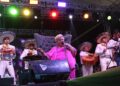 Festeja Yahleel Abdala a las madres de Nuevo Laredo con Paquita la del Barrio